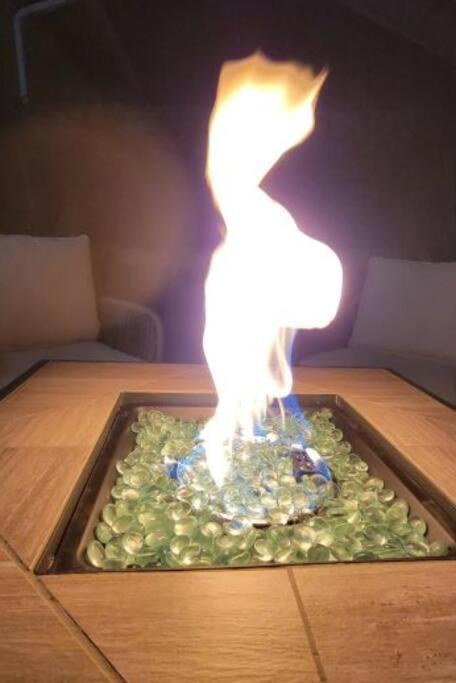 The Ritz Spa Sanctuary Hot Tub/Patio/Fam/Pet Las Cruces Exteriér fotografie